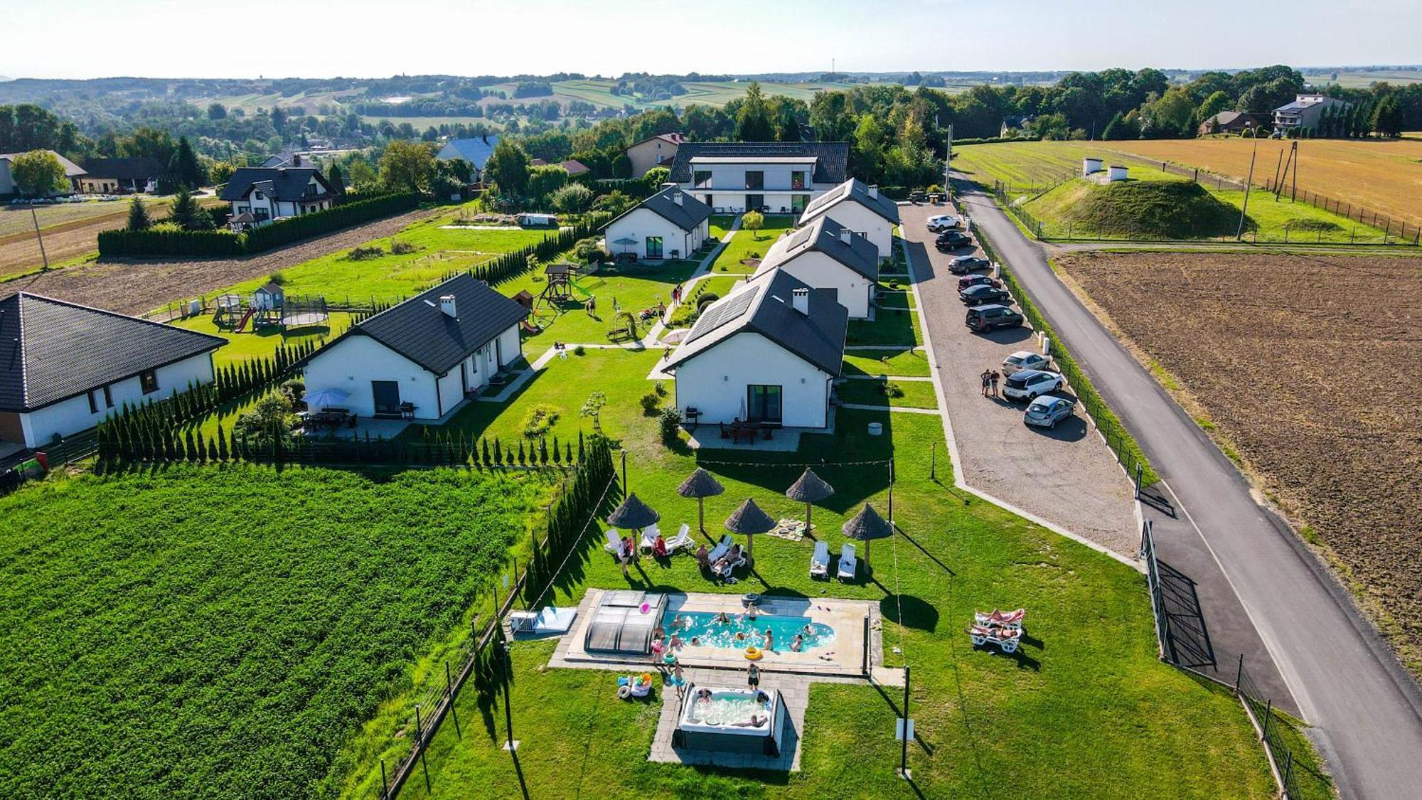 Sloneczne Wzgorze Zator Apartment Bagian luar foto