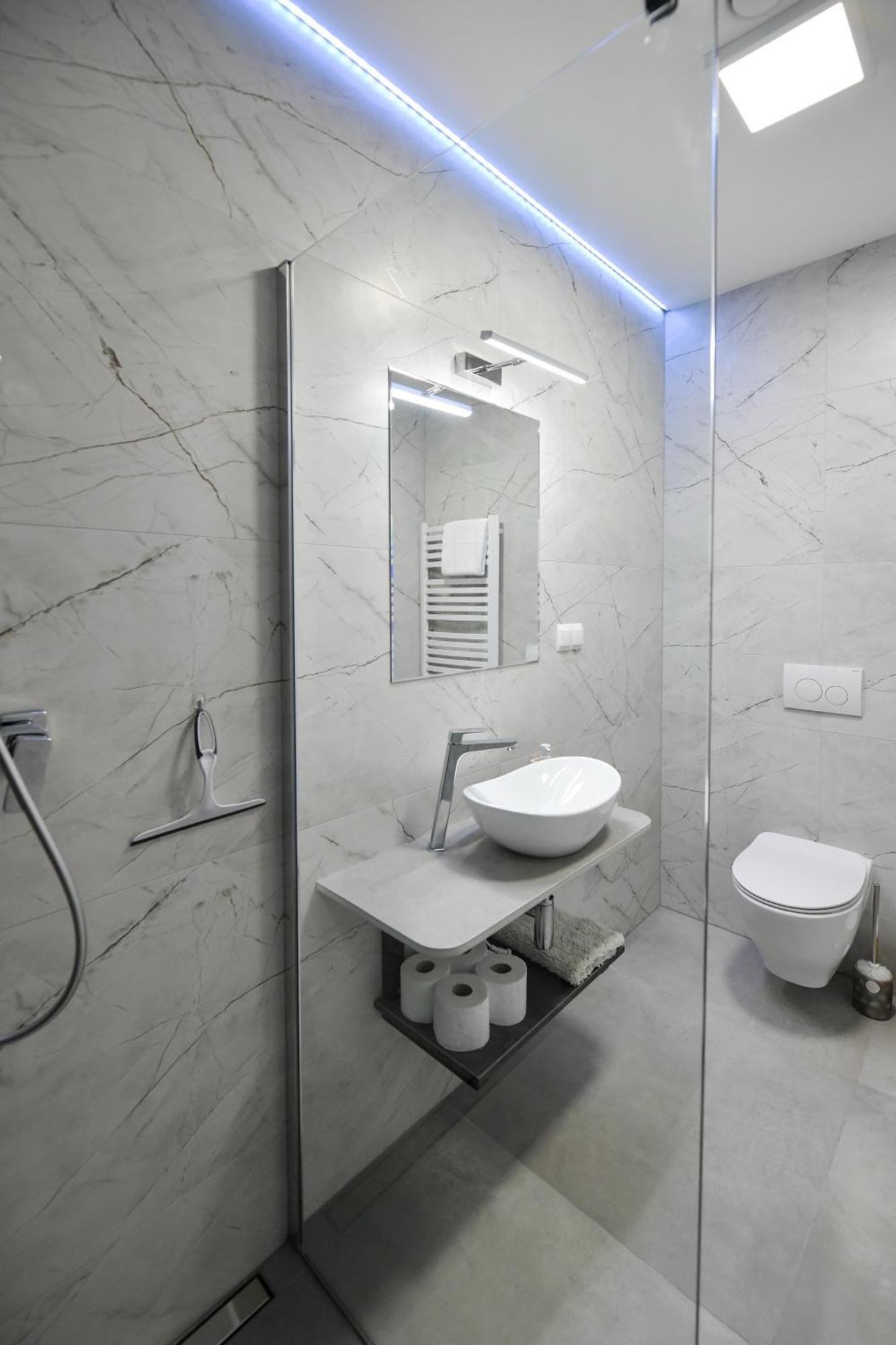 Sloneczne Wzgorze Zator Apartment Bagian luar foto
