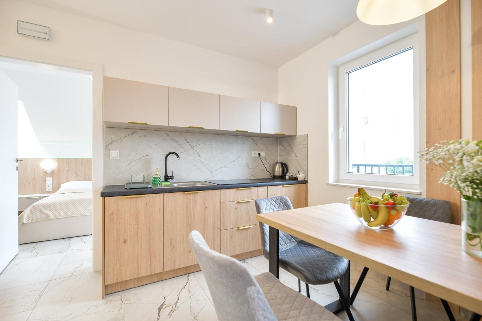 Sloneczne Wzgorze Zator Apartment Bagian luar foto