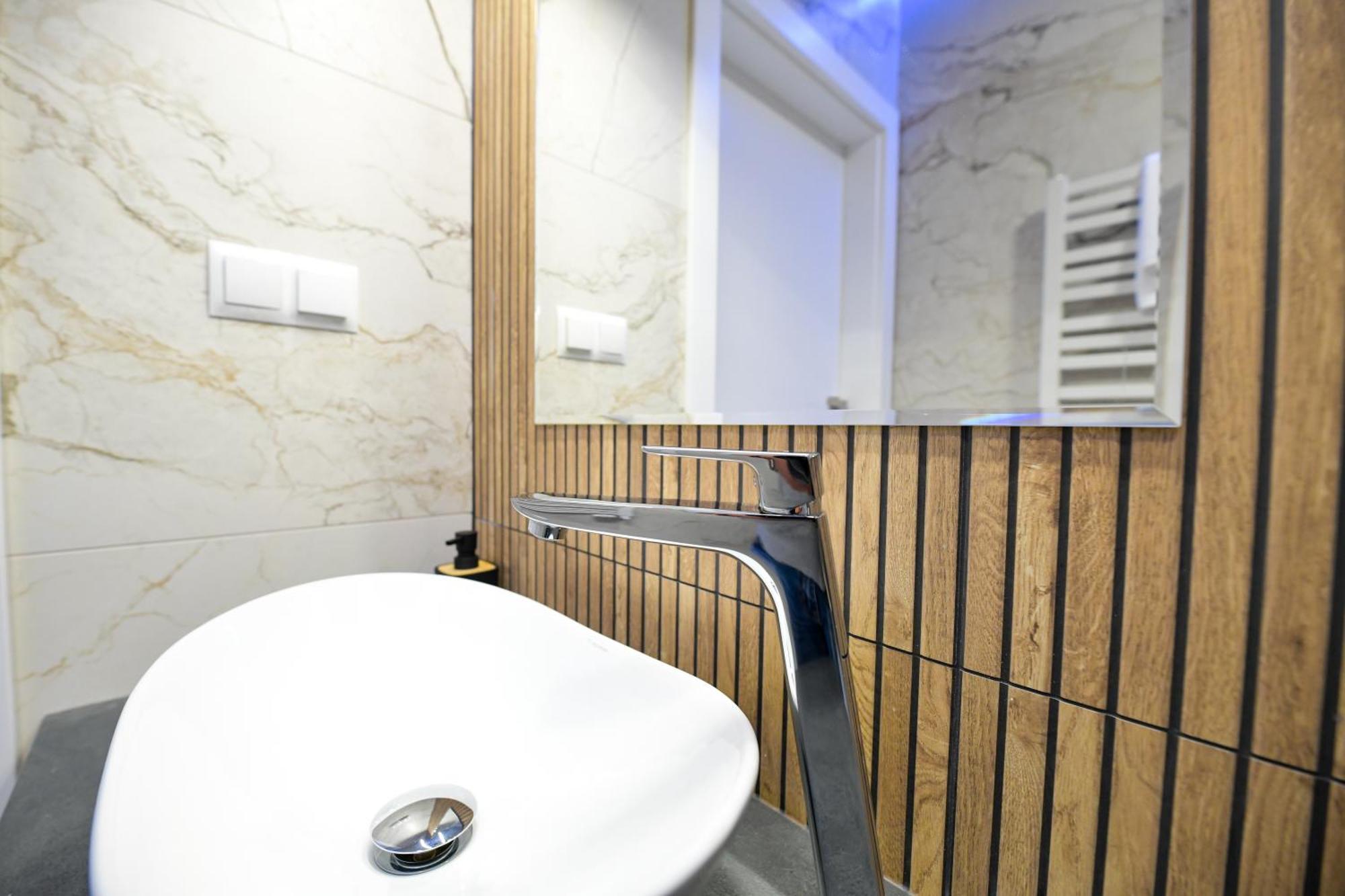 Sloneczne Wzgorze Zator Apartment Bagian luar foto